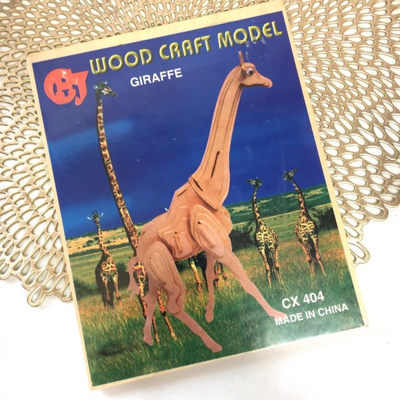 3 D Wood Puzzle Giraffe NWT - Picture 2 of 5